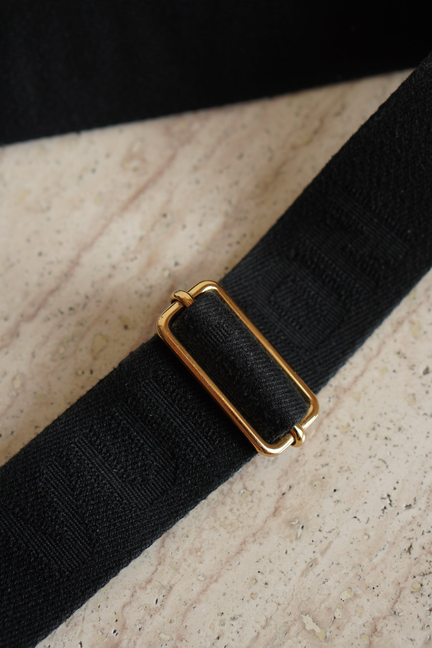 LOUIS VUITTON COUSSIN PM | BLACK