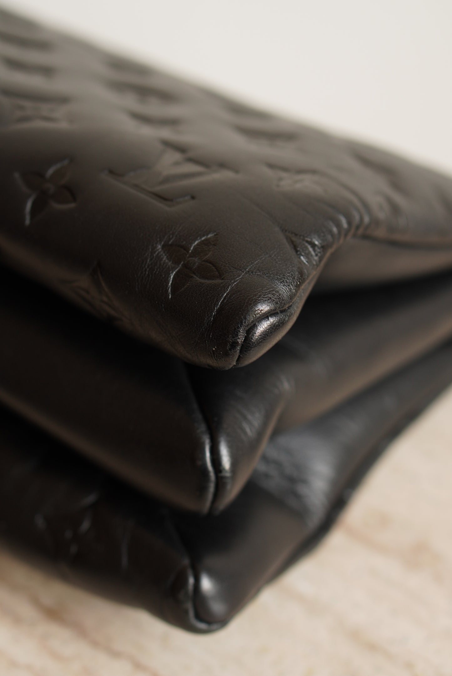 LOUIS VUITTON COUSSIN PM | BLACK