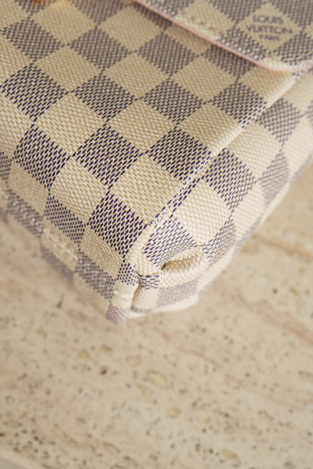 LOUIS VUITTON CROISETTE | DAMIER AZUR