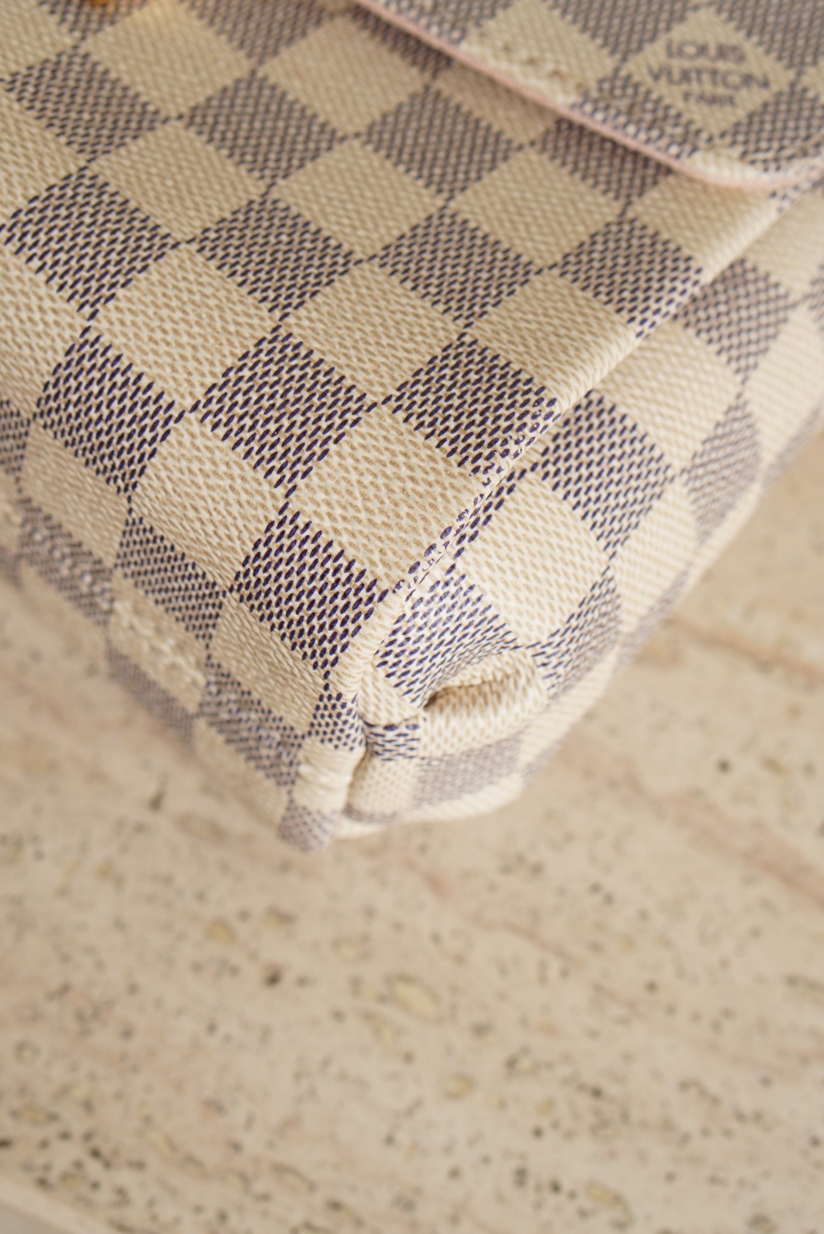 LOUIS VUITTON CROISETTE | DAMIER AZUR