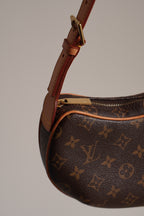 LOUIS VUITTON CROISSANT PM