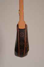 LOUIS VUITTON CROISSANT PM