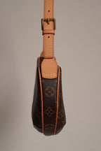LOUIS VUITTON CROISSANT PM