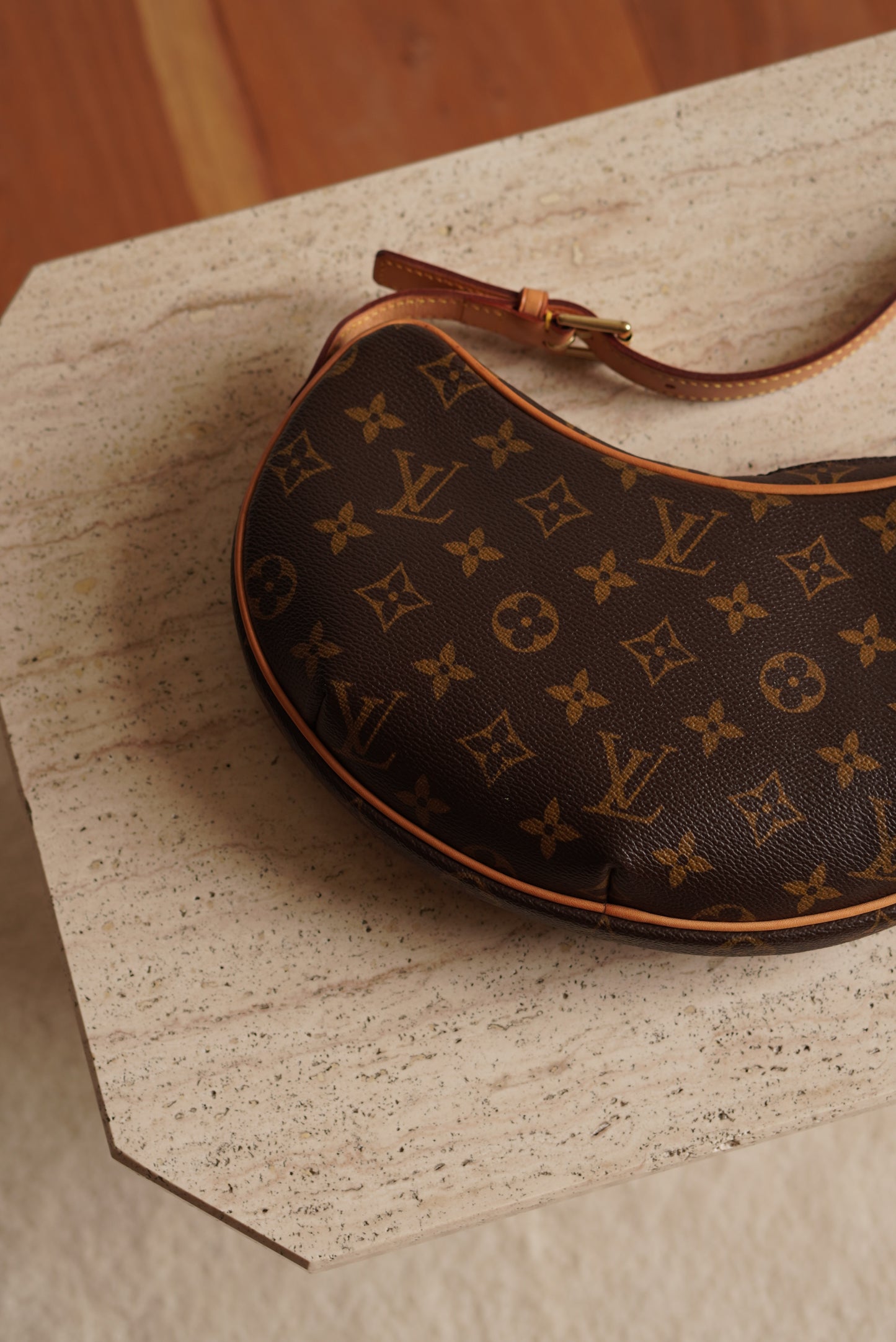LOUIS VUITTON CROISSANT PM