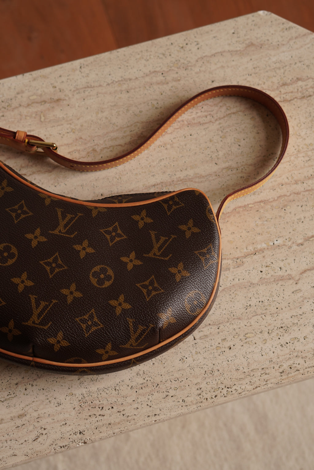 LOUIS VUITTON CROISSANT PM