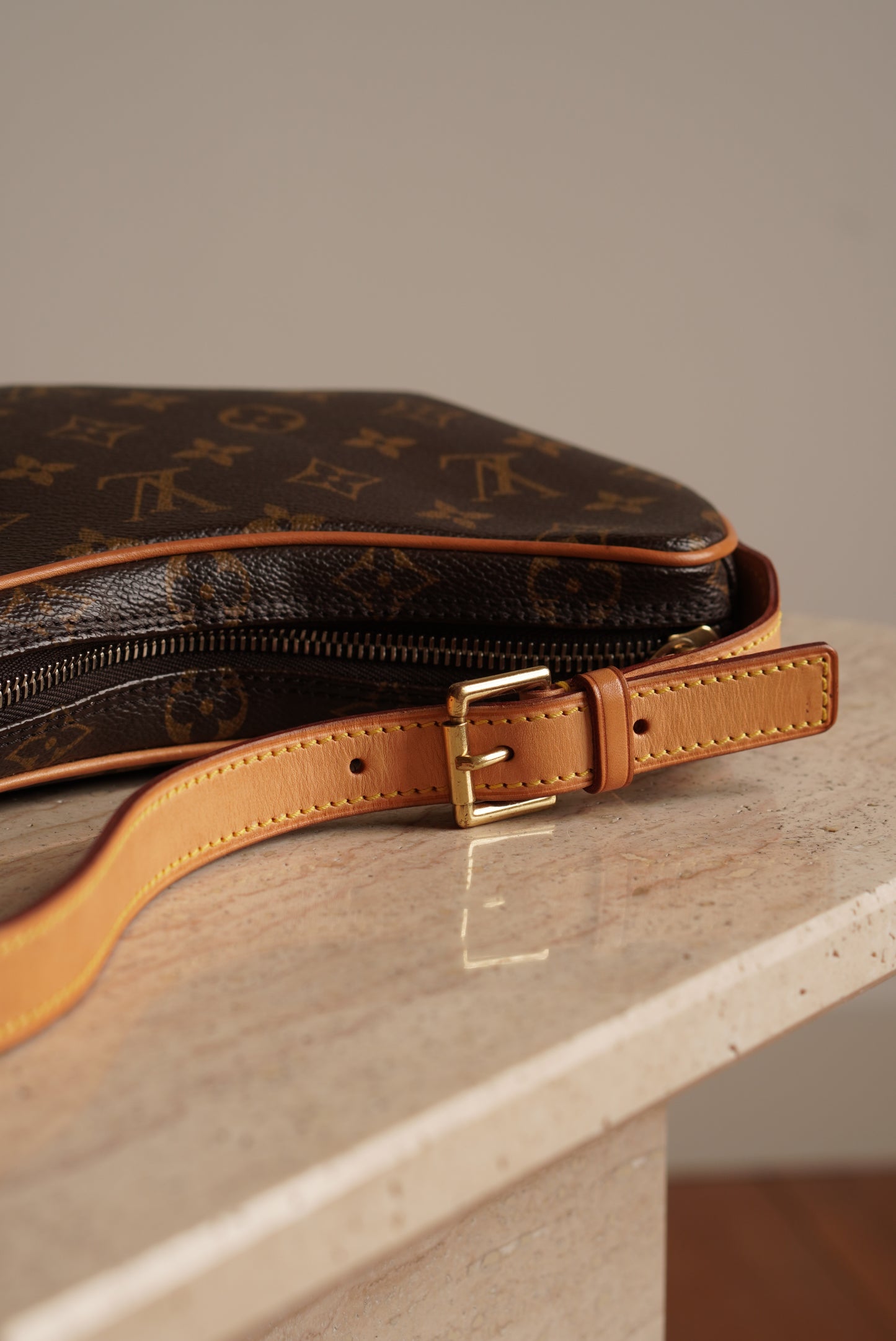 LOUIS VUITTON CROISSANT PM