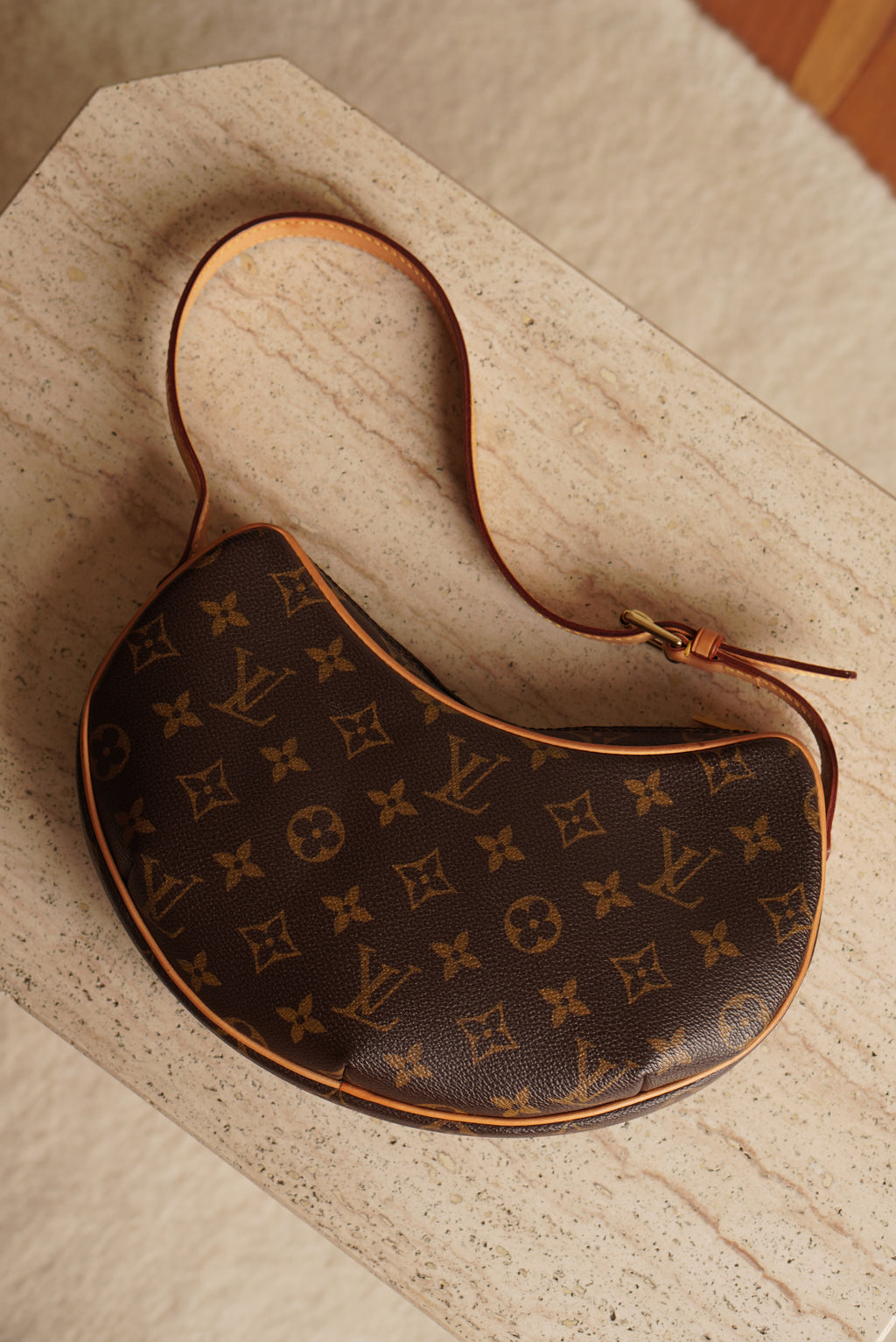 LOUIS VUITTON CROISSANT PM