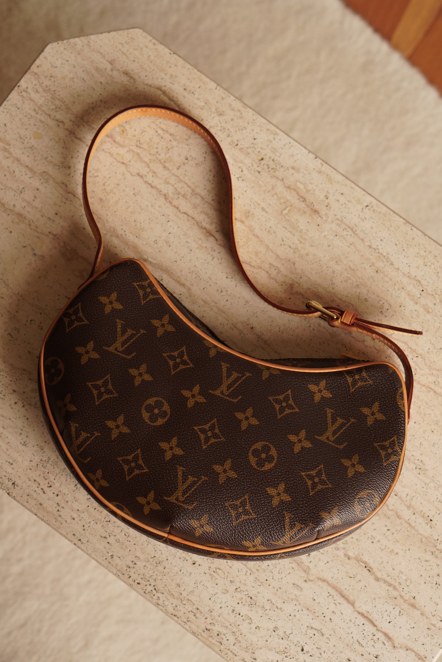 LOUIS VUITTON CROISSANT PM