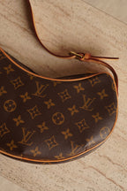 LOUIS VUITTON CROISSANT PM