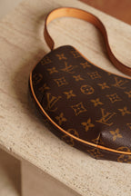 LOUIS VUITTON CROISSANT PM