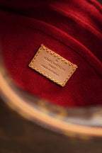 LOUIS VUITTON CROISSANT PM