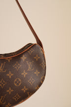 LOUIS VUITTON CROISSANT PM