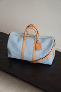 LOUIS VUITTON KEEPALL BANDOULIÈRE 45 | SKY BLUE DENIM