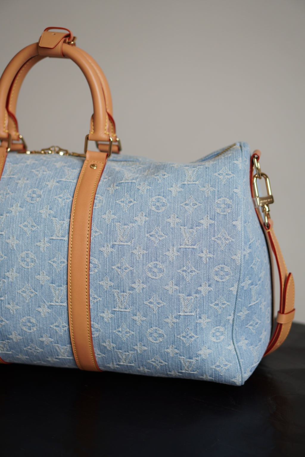 LOUIS VUITTON KEEPALL BANDOULIÈRE 45 | SKY BLUE DENIM