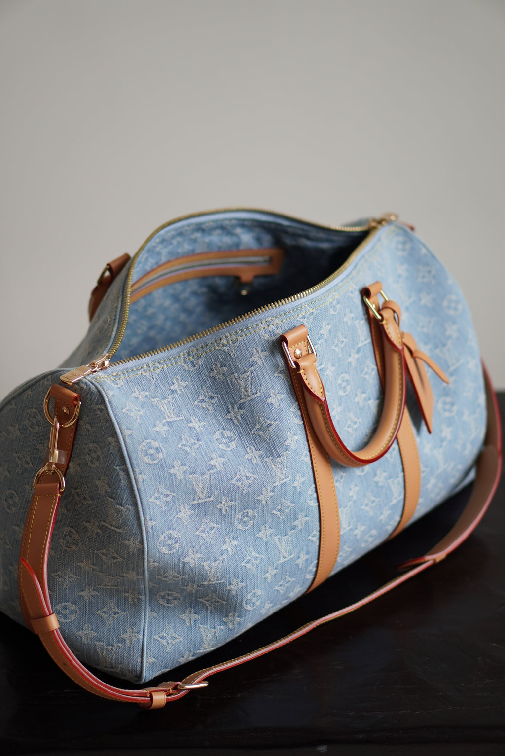 LOUIS VUITTON KEEPALL BANDOULIÈRE 45 | SKY BLUE DENIM
