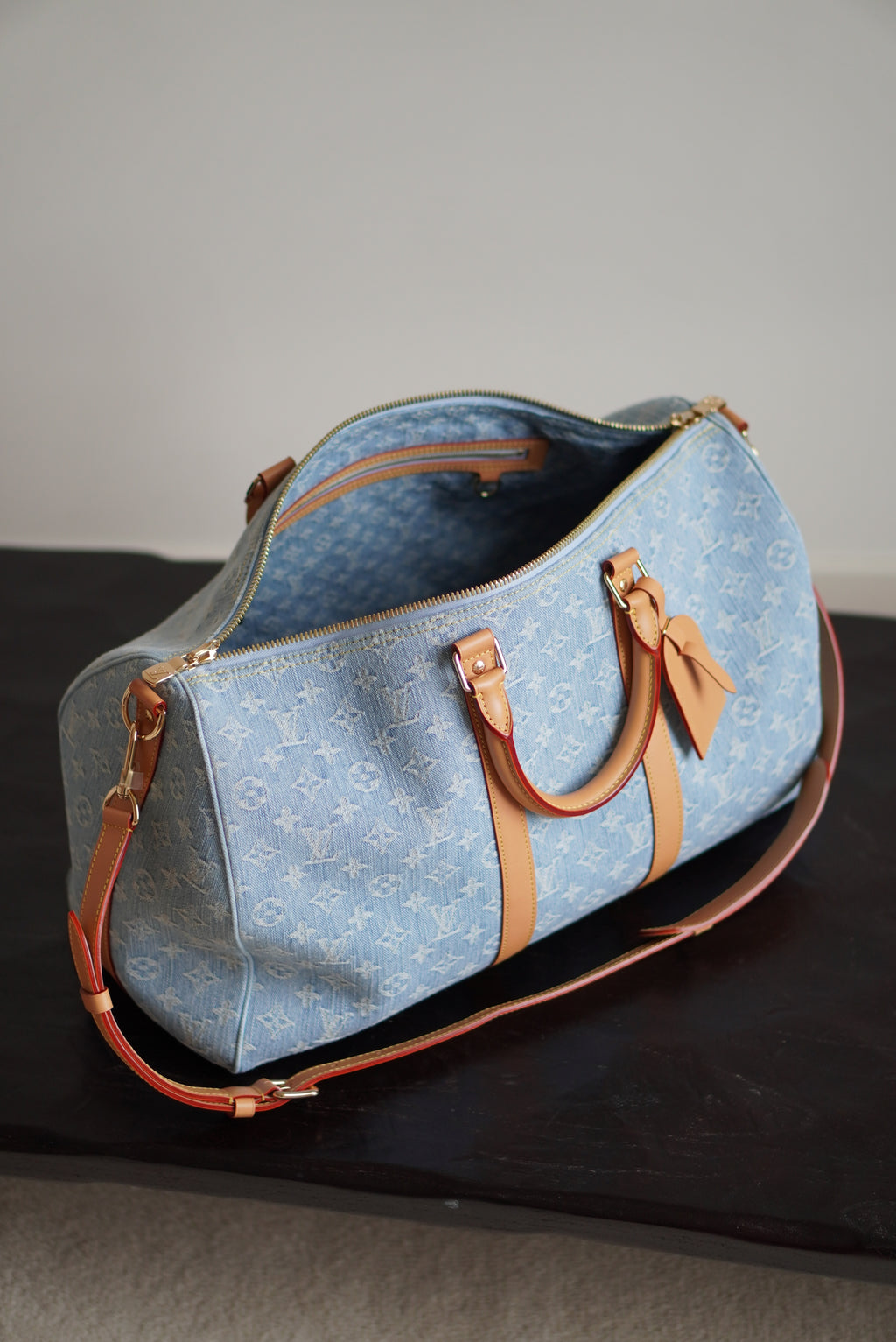 LOUIS VUITTON KEEPALL BANDOULIÈRE 45 | SKY BLUE DENIM
