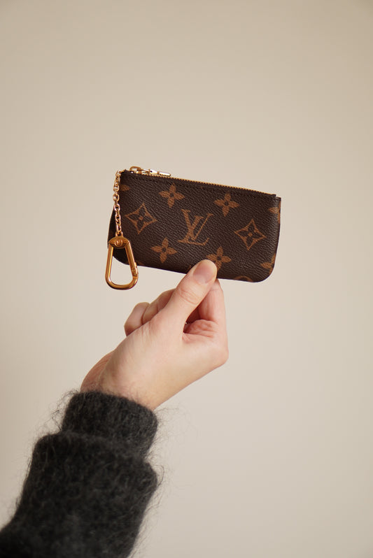 LOUIS VUITTON KEY POUCH
