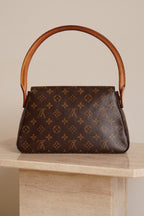 LOUIS VUITTON LOOPING PM