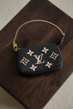 LOUIS VUITTON MINI POCHETTE ACCESSOIRES