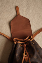 LOUIS VUITTON MONTSOURIS MM