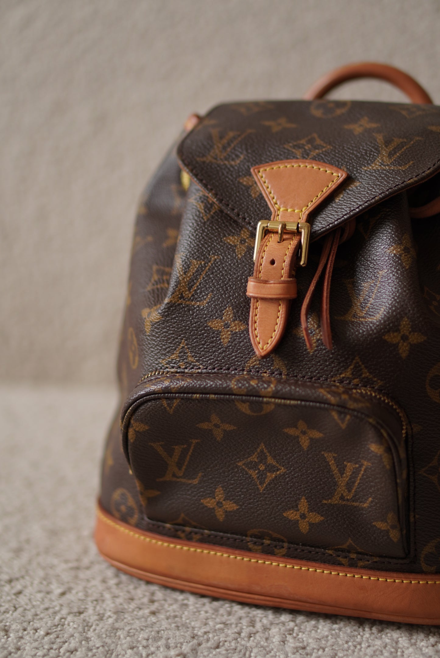 LOUIS VUITTON MONTSOURIS PM