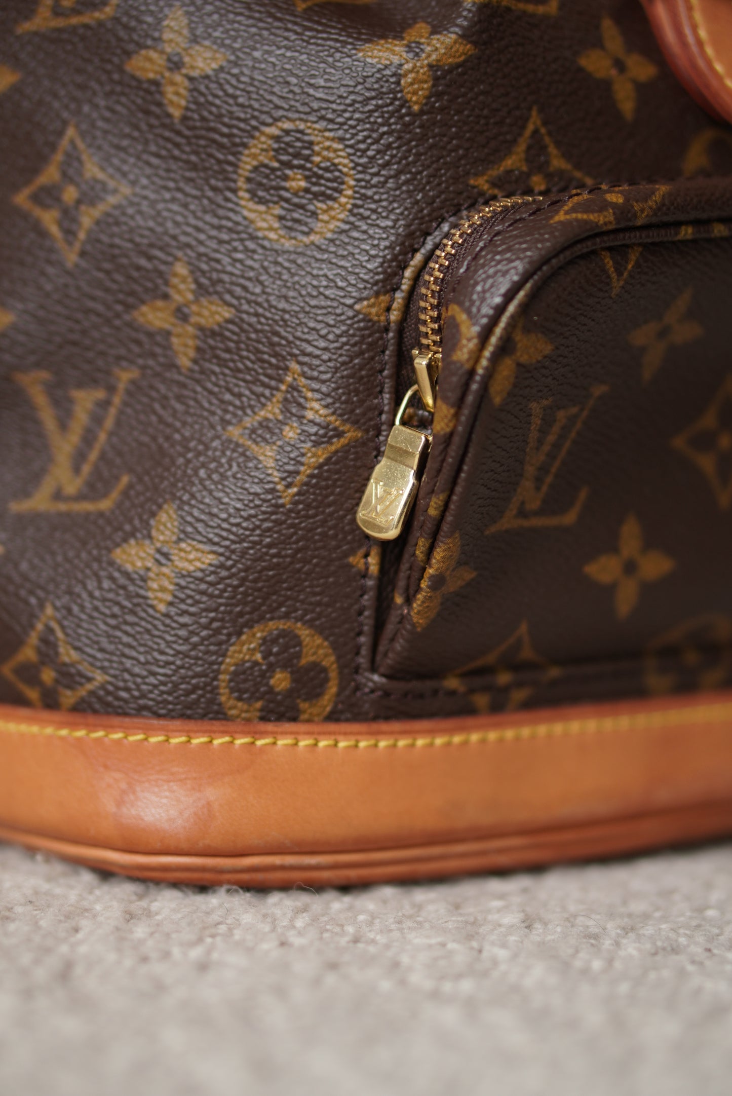 LOUIS VUITTON MONTSOURIS PM