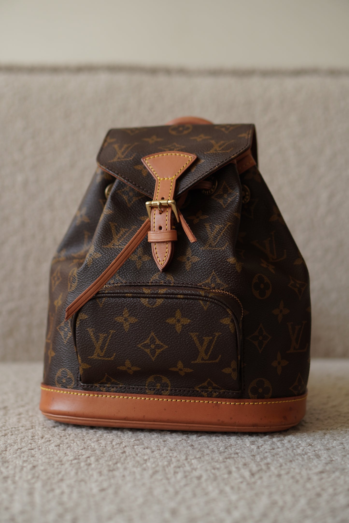 LOUIS VUITTON MONTSOURIS PM