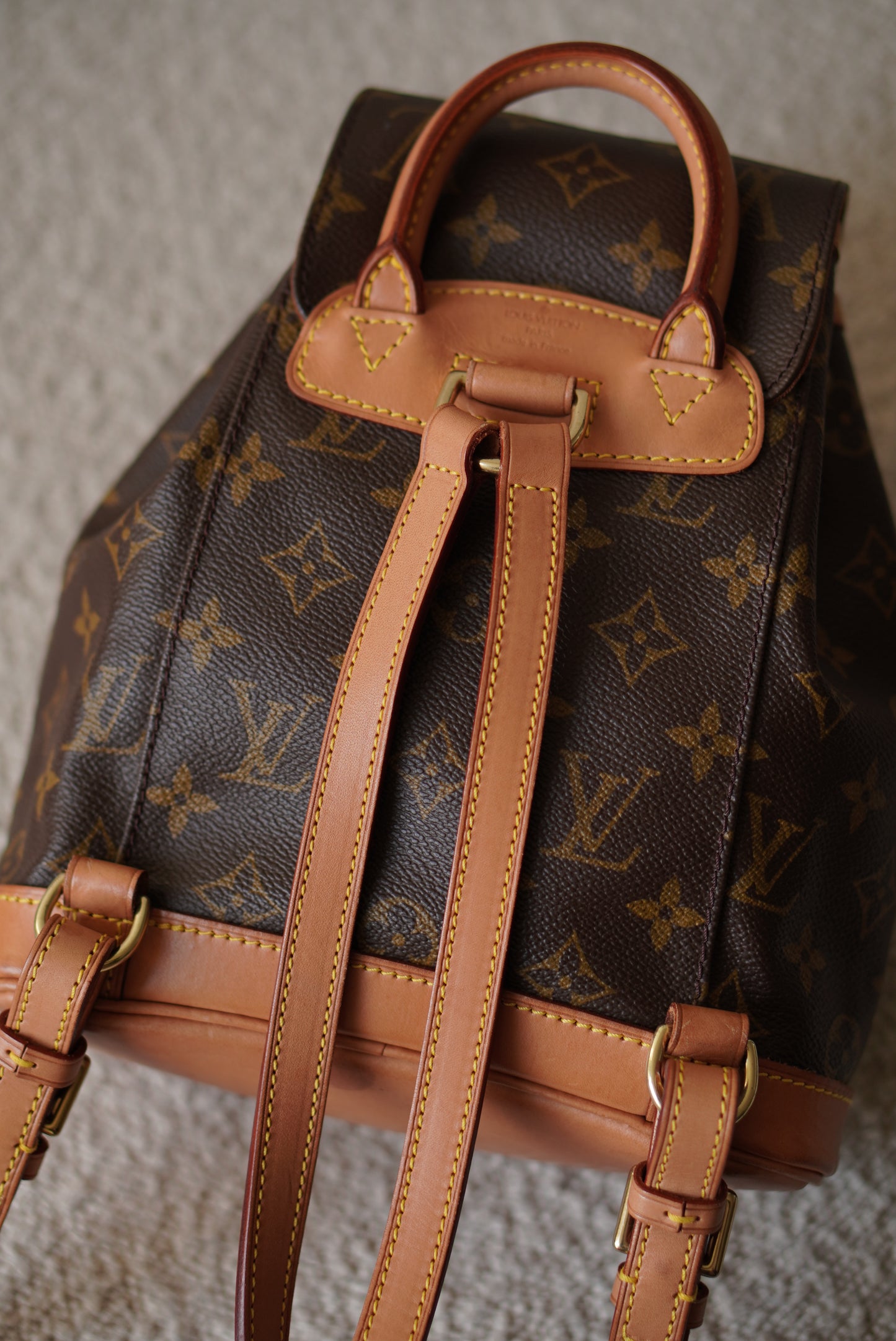LOUIS VUITTON MONTSOURIS PM