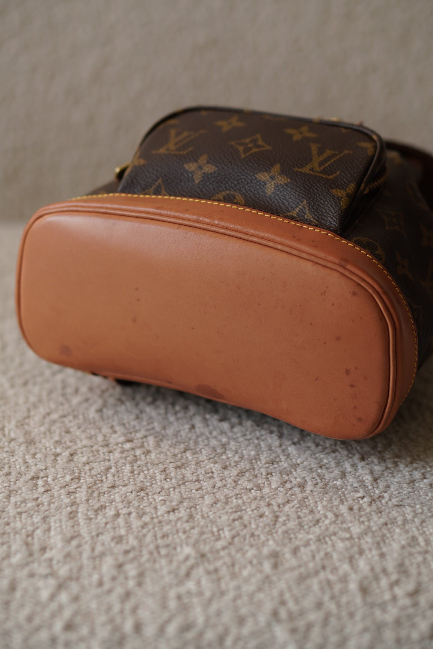 LOUIS VUITTON MONTSOURIS PM