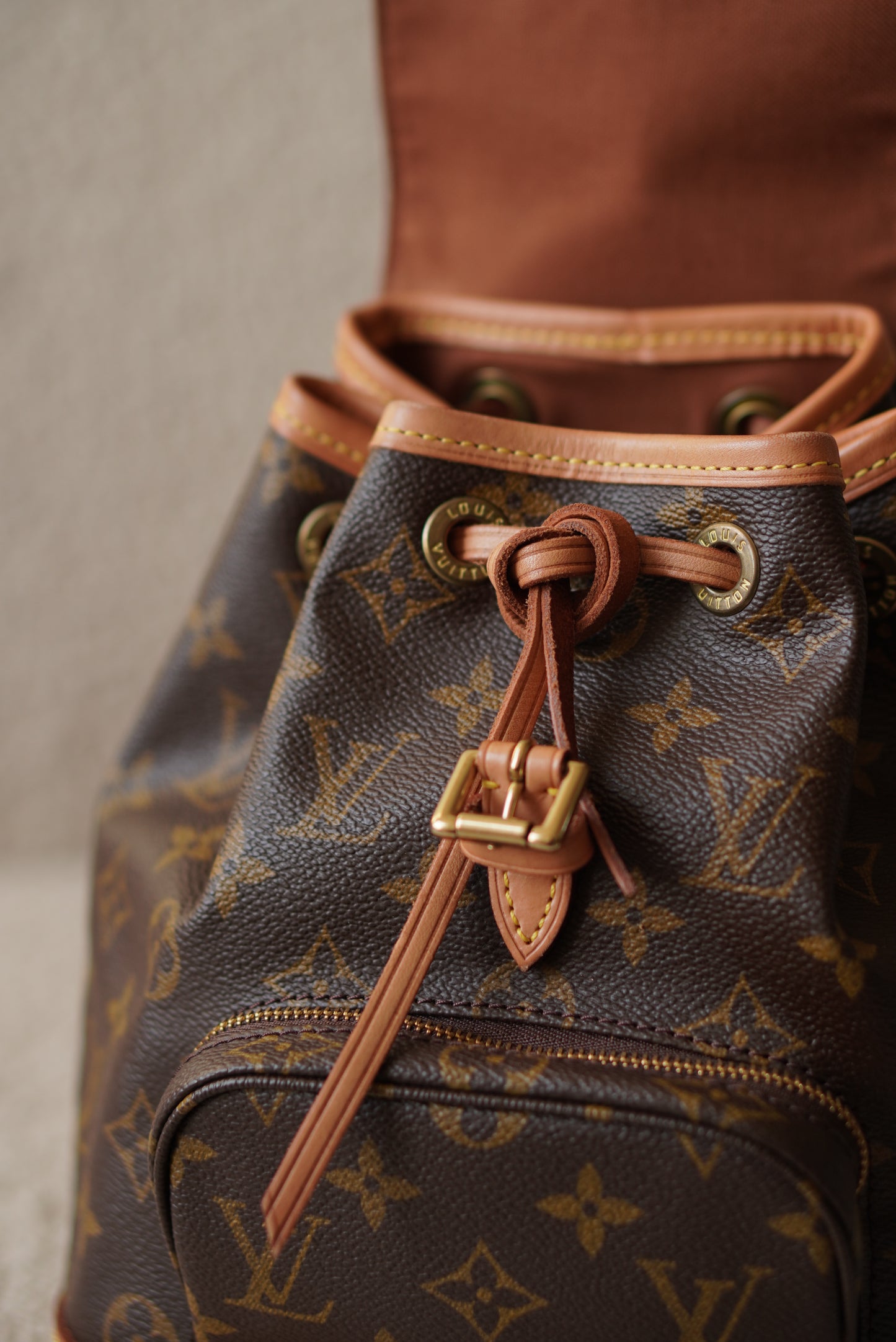 LOUIS VUITTON MONTSOURIS PM