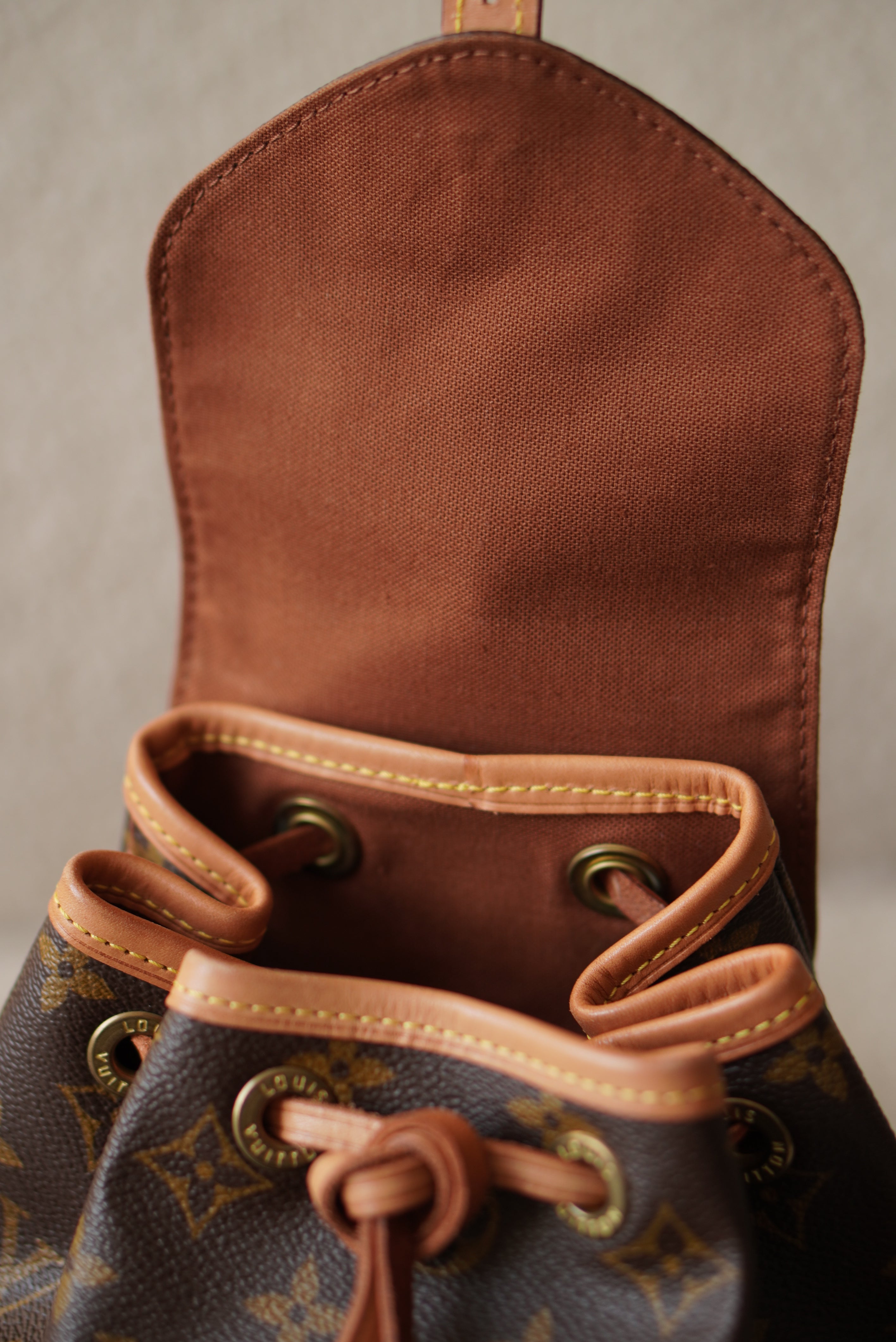 LOUIS VUITTON MONTSOURIS PM