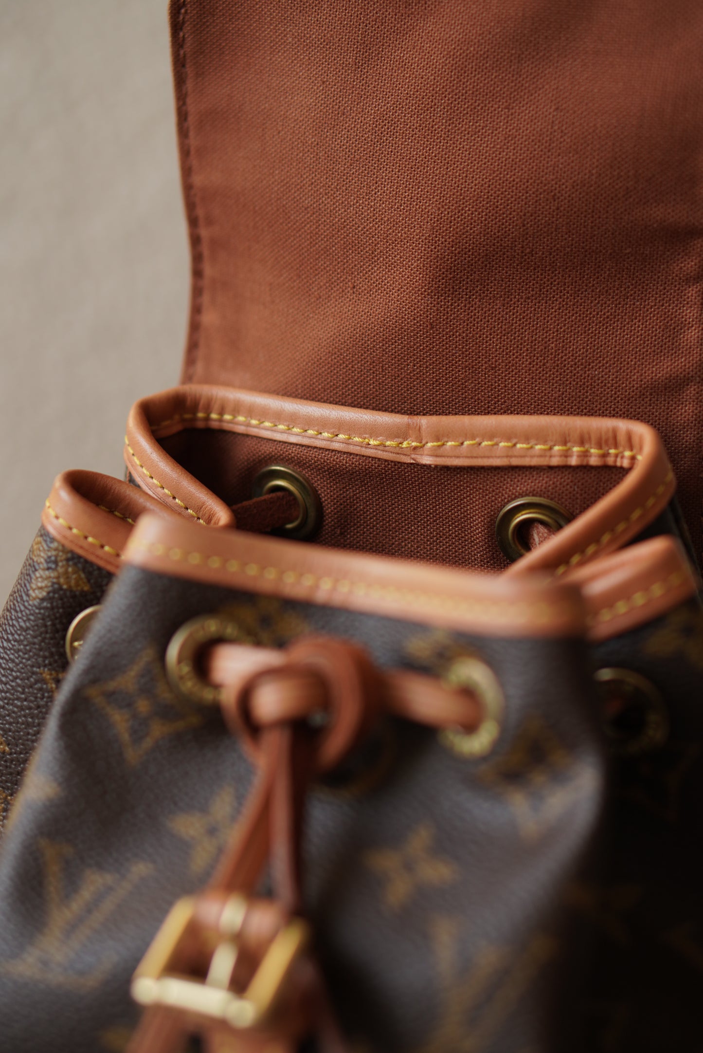 LOUIS VUITTON MONTSOURIS PM