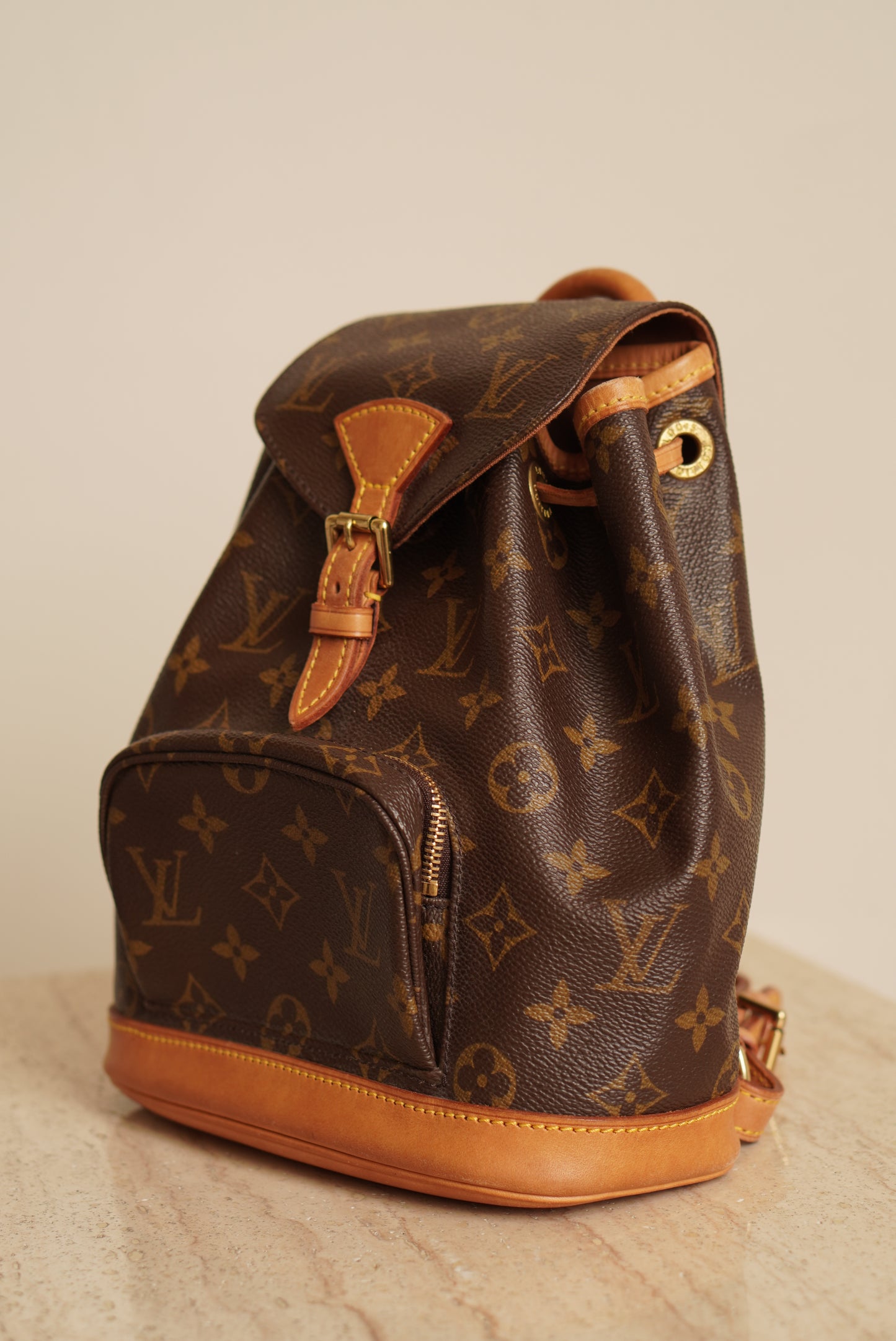 LOUIS VUITTON MONTSOURIS PM