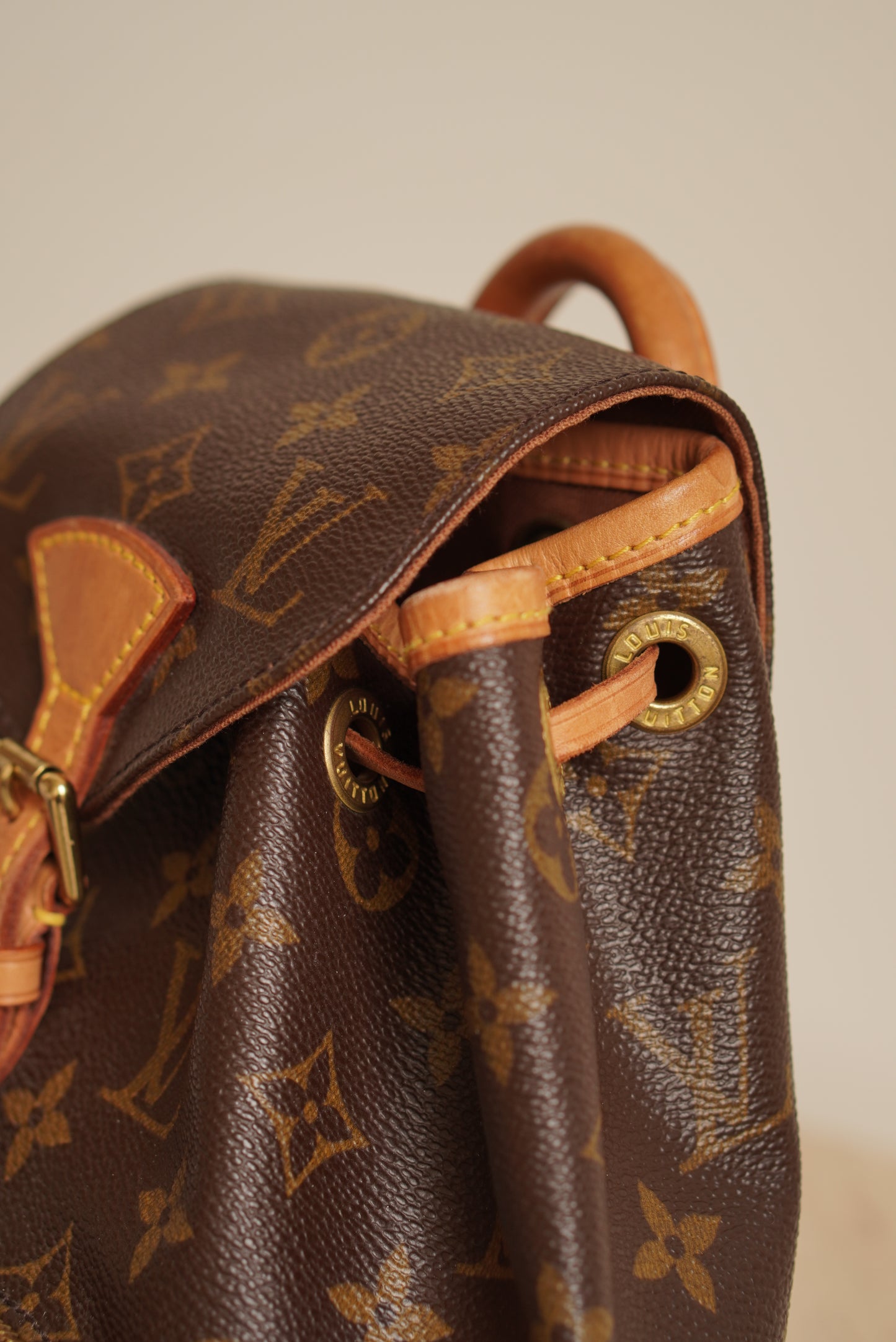 LOUIS VUITTON MONTSOURIS PM