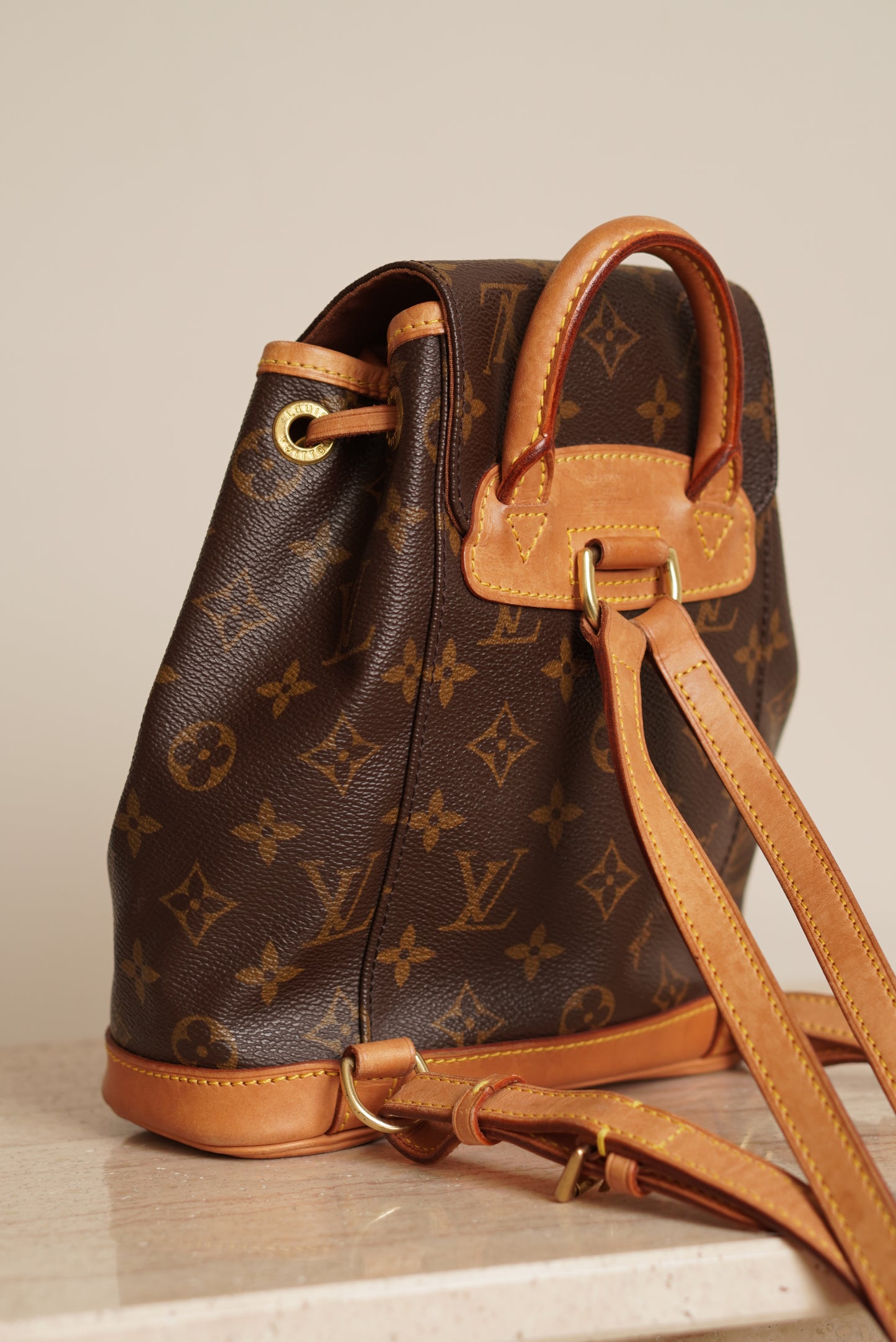 LOUIS VUITTON MONTSOURIS PM
