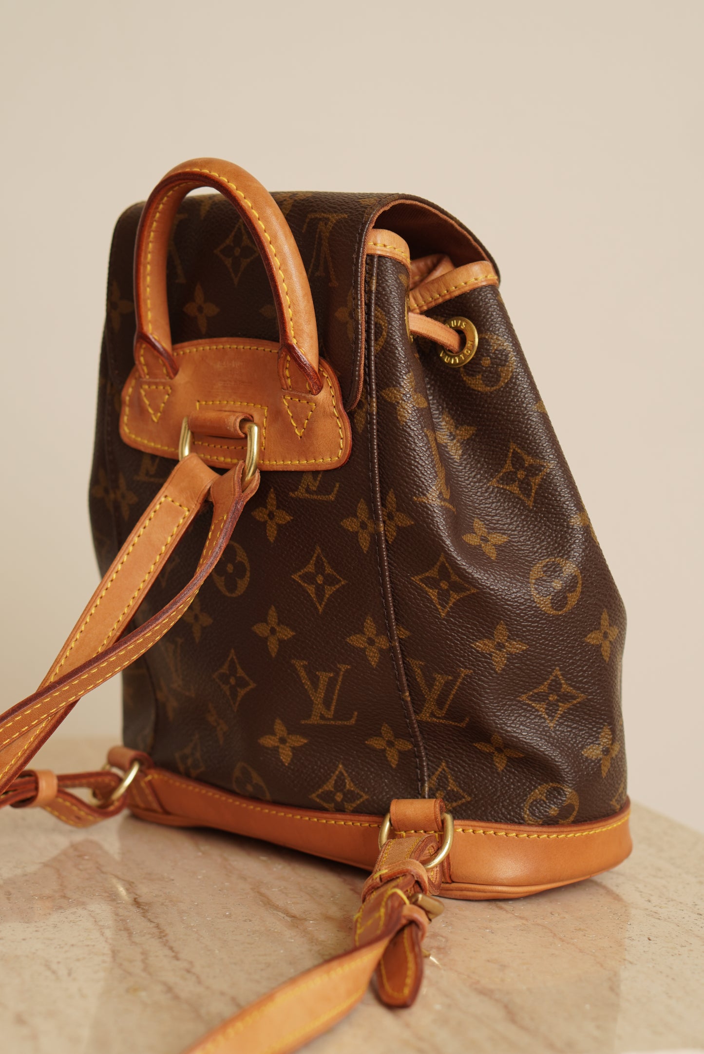 LOUIS VUITTON MONTSOURIS PM