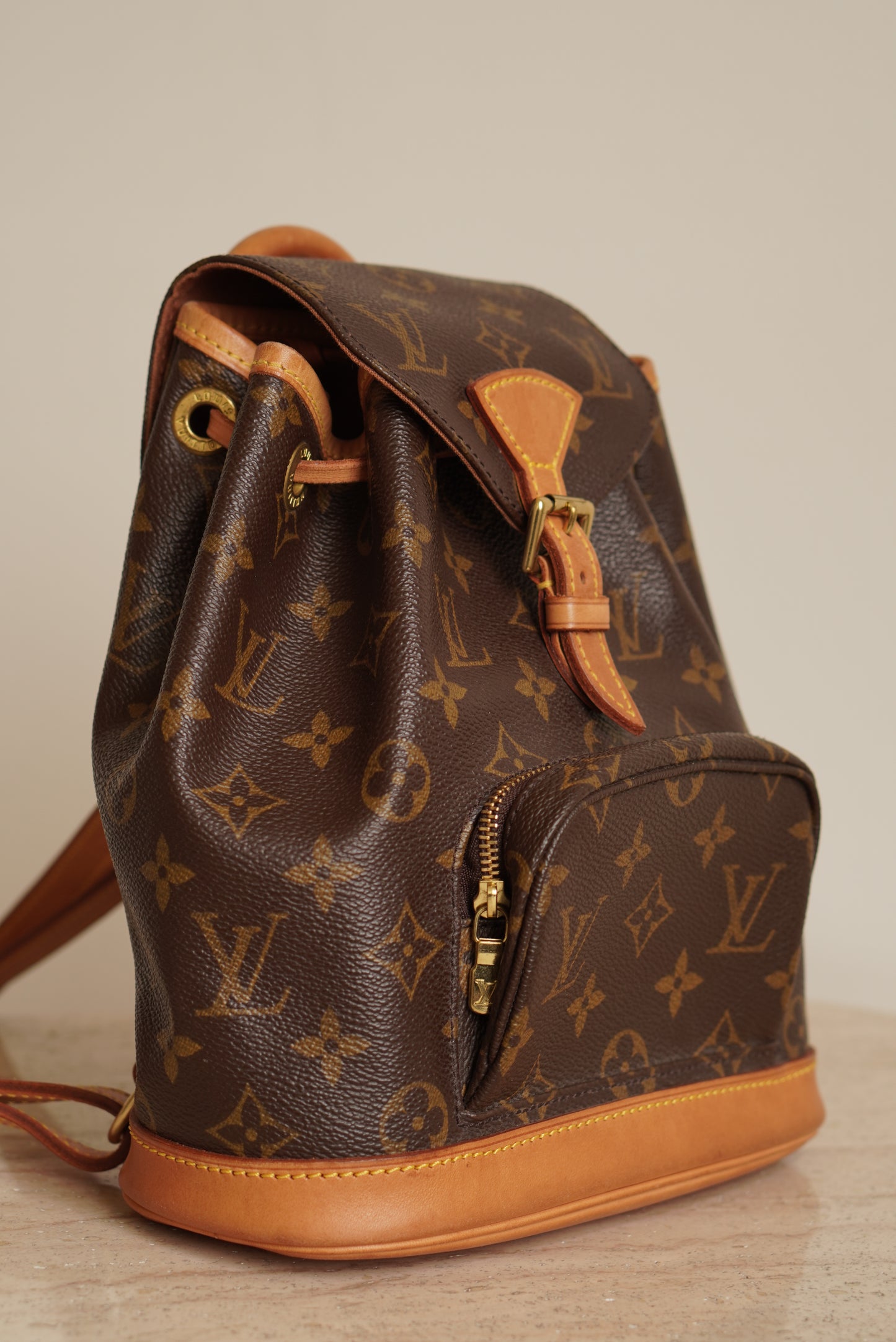 LOUIS VUITTON MONTSOURIS PM