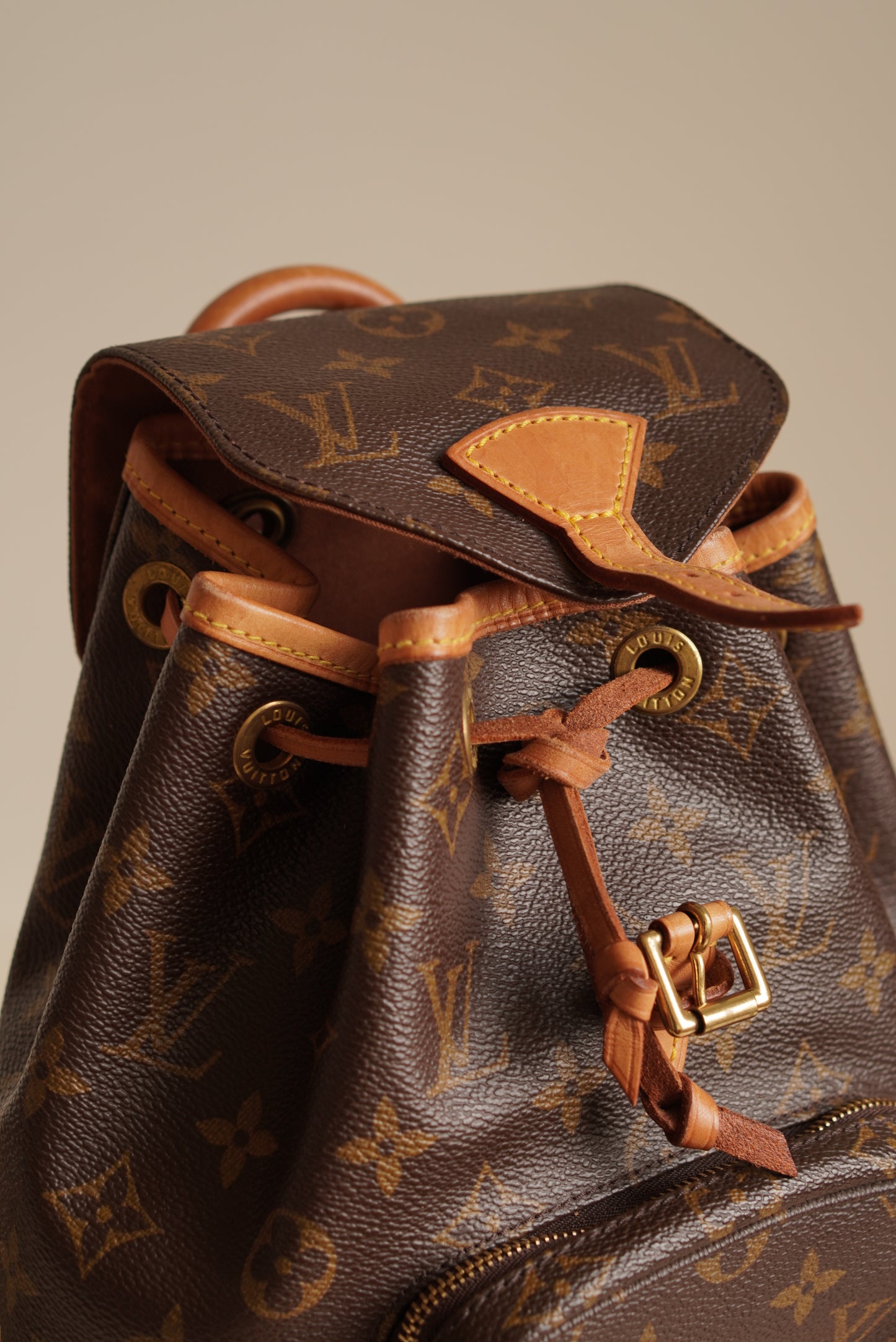 LOUIS VUITTON MONTSOURIS PM
