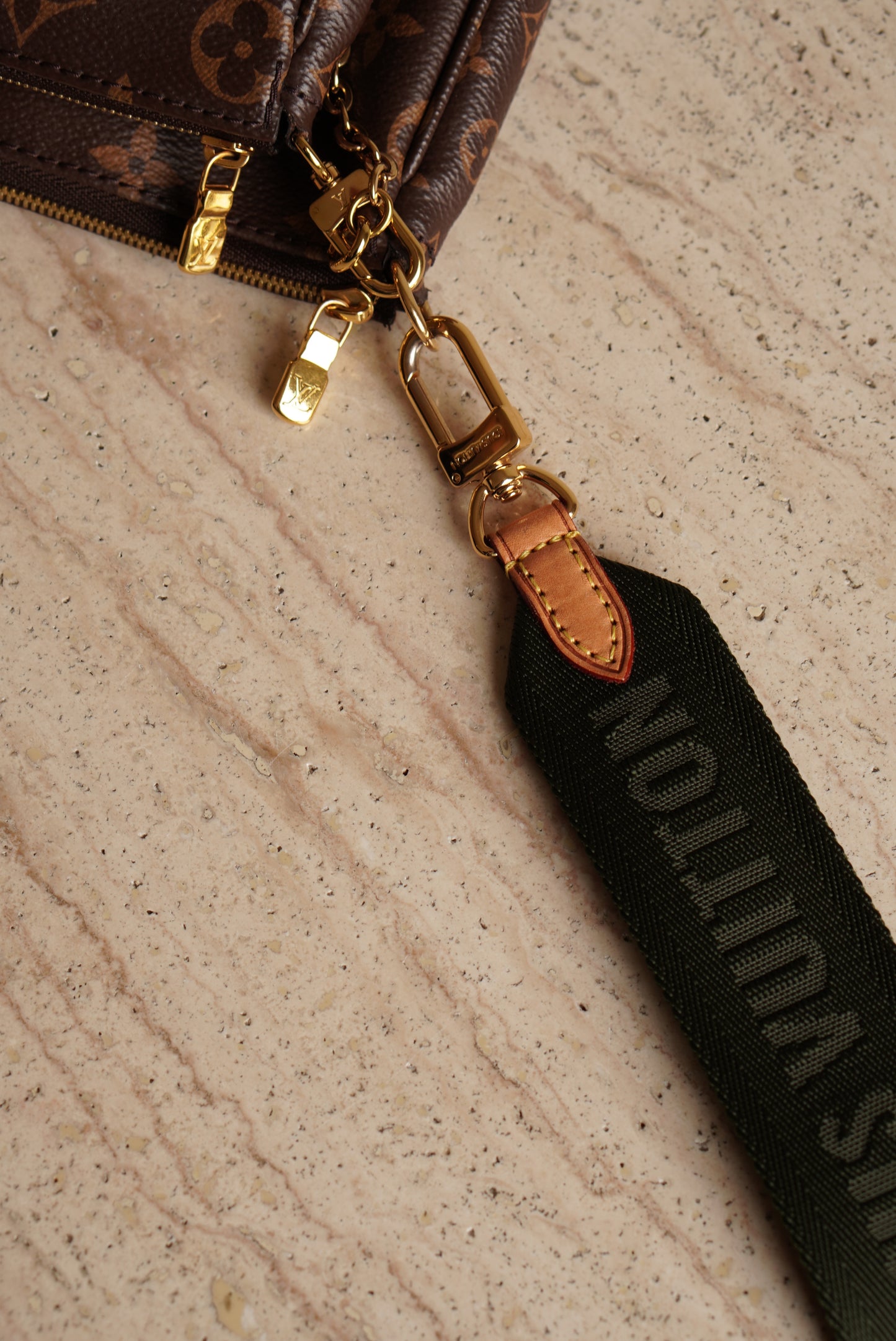 LOUIS VUITTON MULTI POCHETTE ACCESSOIRES