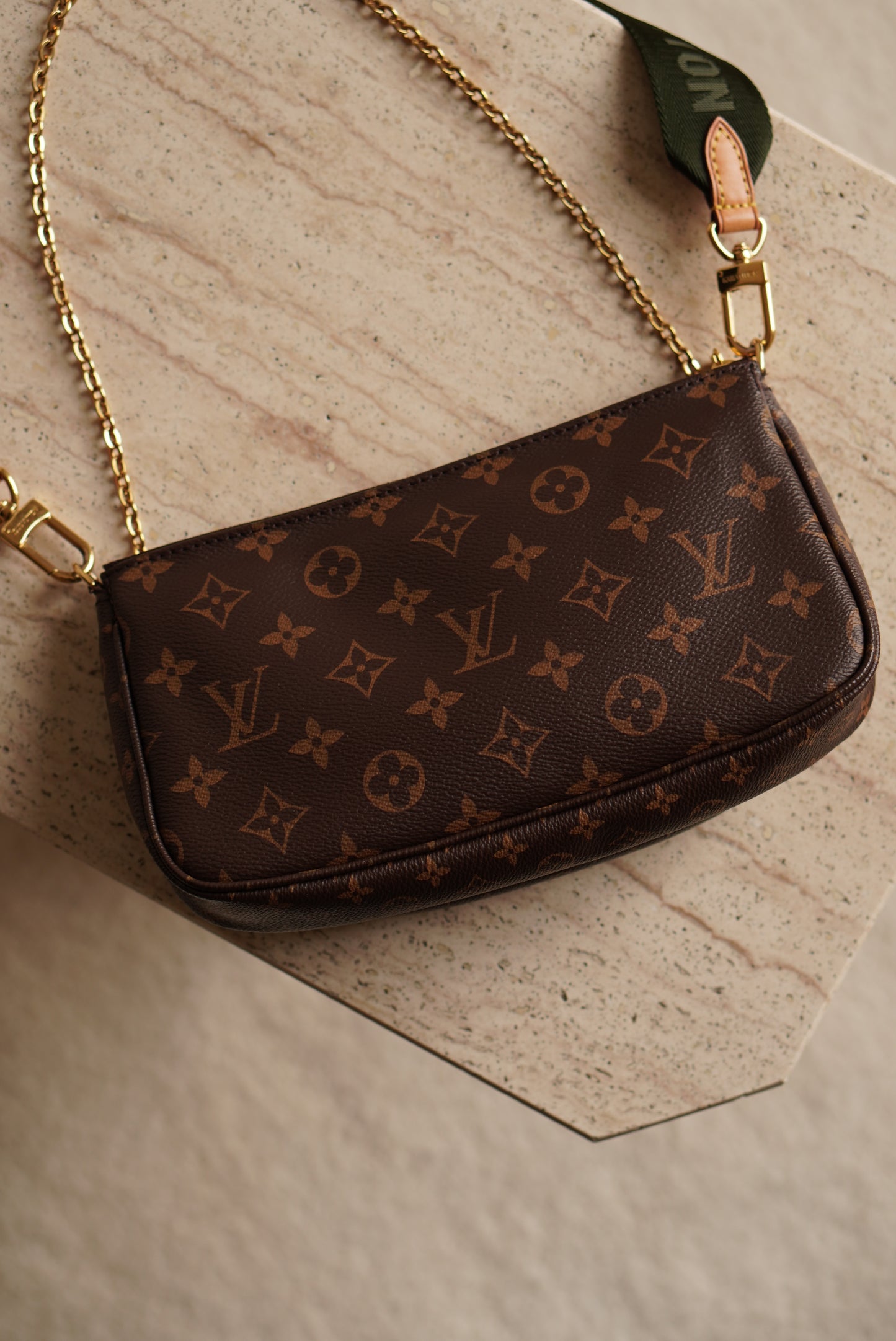 LOUIS VUITTON MULTI POCHETTE ACCESSOIRES
