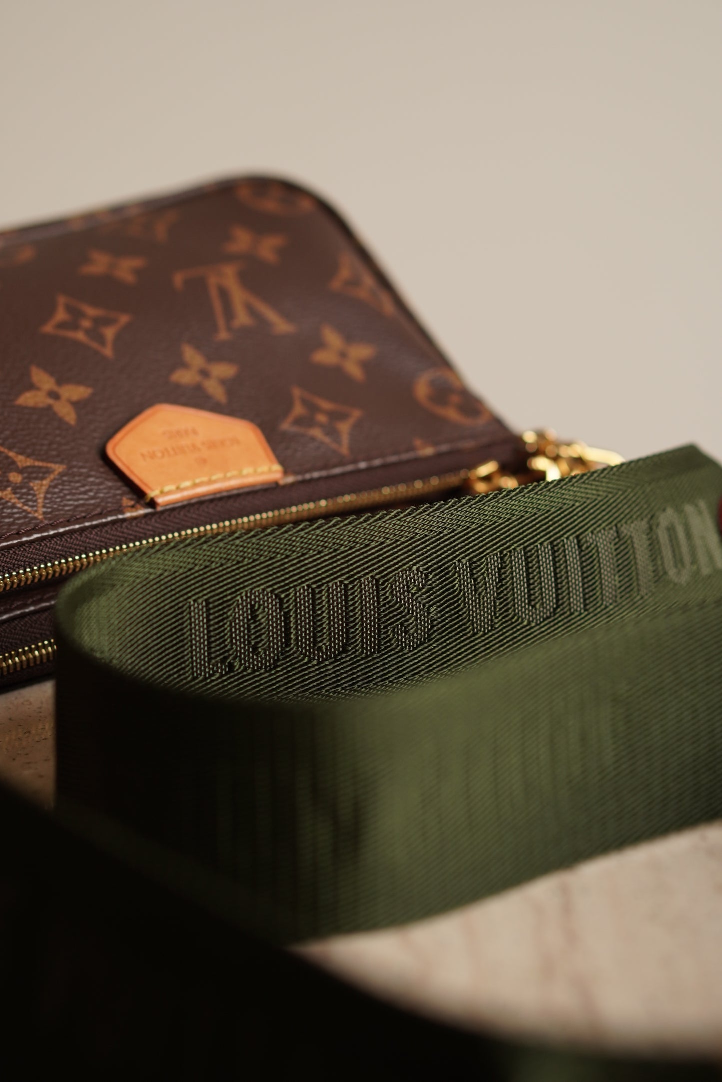 LOUIS VUITTON MULTI POCHETTE ACCESSOIRES