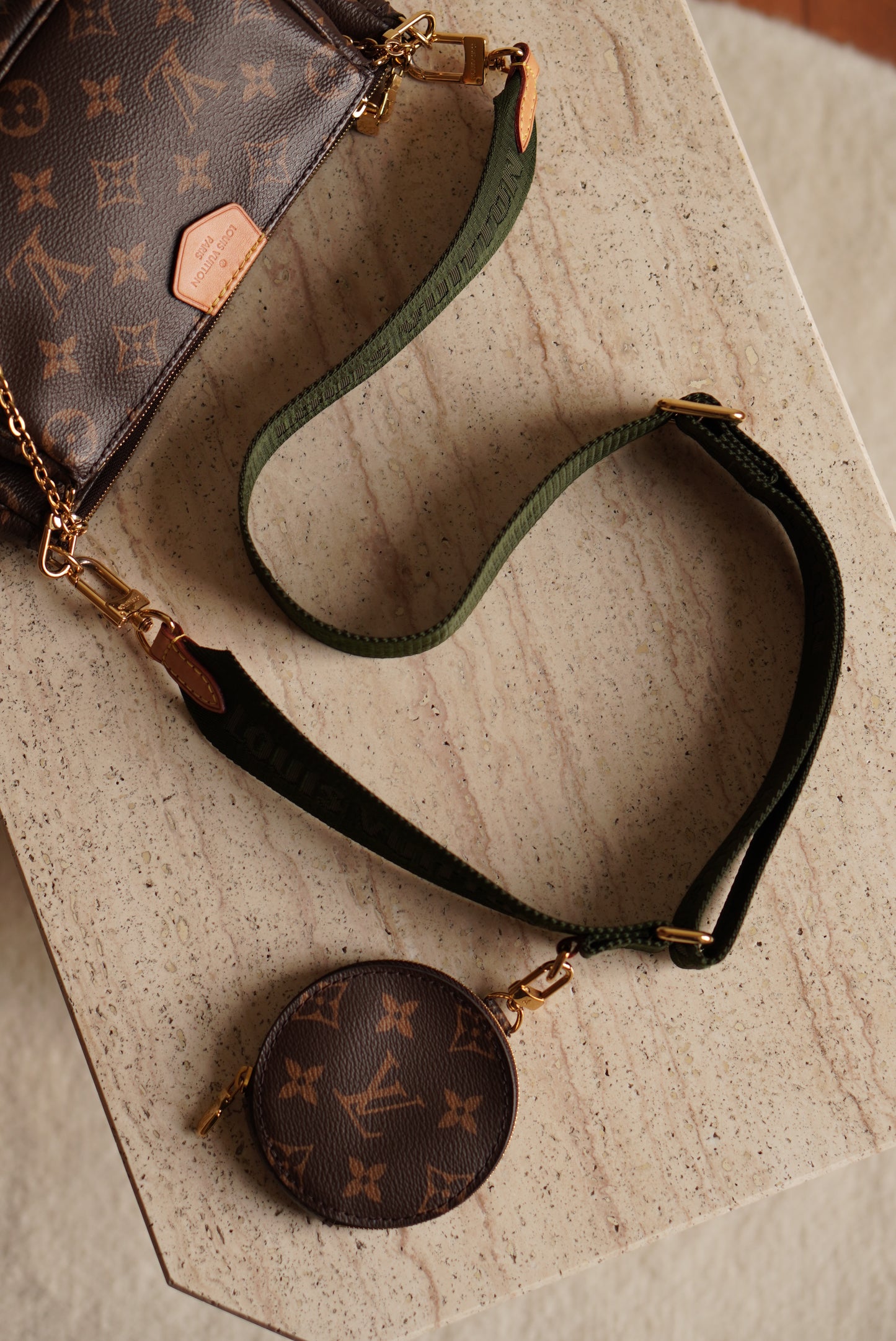 LOUIS VUITTON MULTI POCHETTE ACCESSOIRES