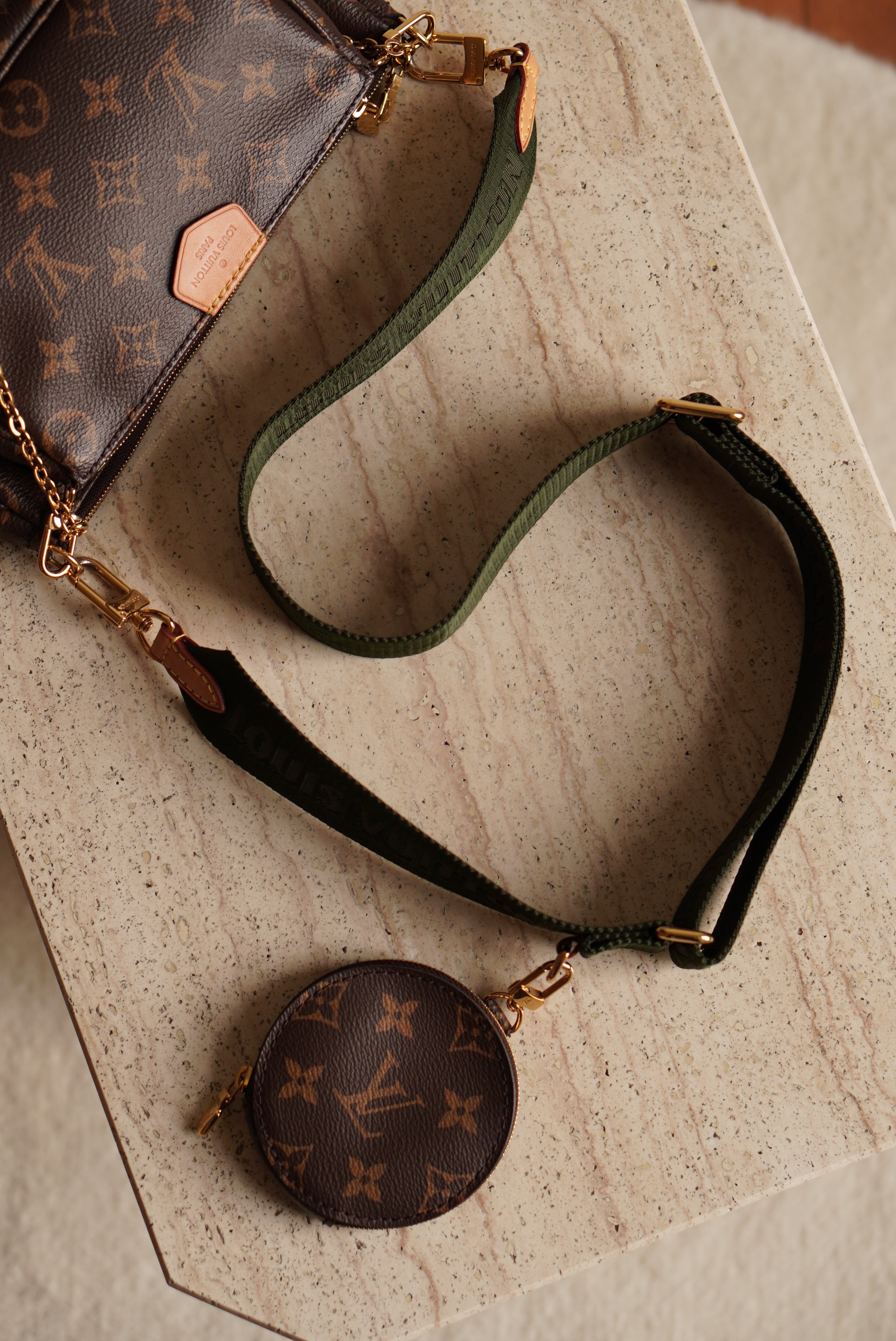LOUIS VUITTON MULTI POCHETTE ACCESSOIRES
