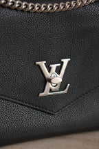 LOUIS VUITTON MYLOCKME CHAIN | BLACK
