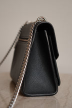 LOUIS VUITTON MYLOCKME CHAIN | BLACK