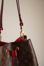 LOUIS VUITTON NÉONOÉ