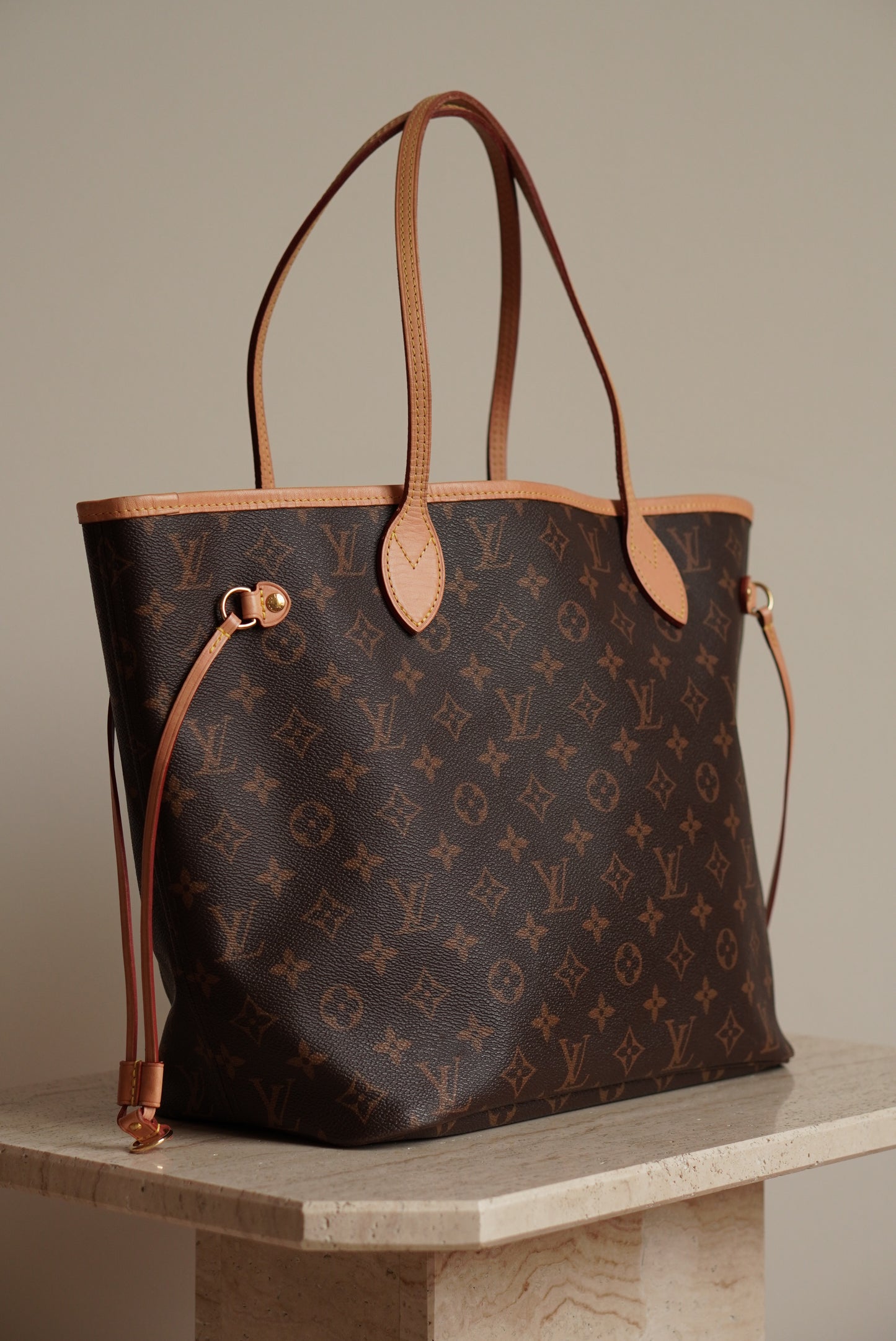 LOUIS VUITTON NEVERFULL MM