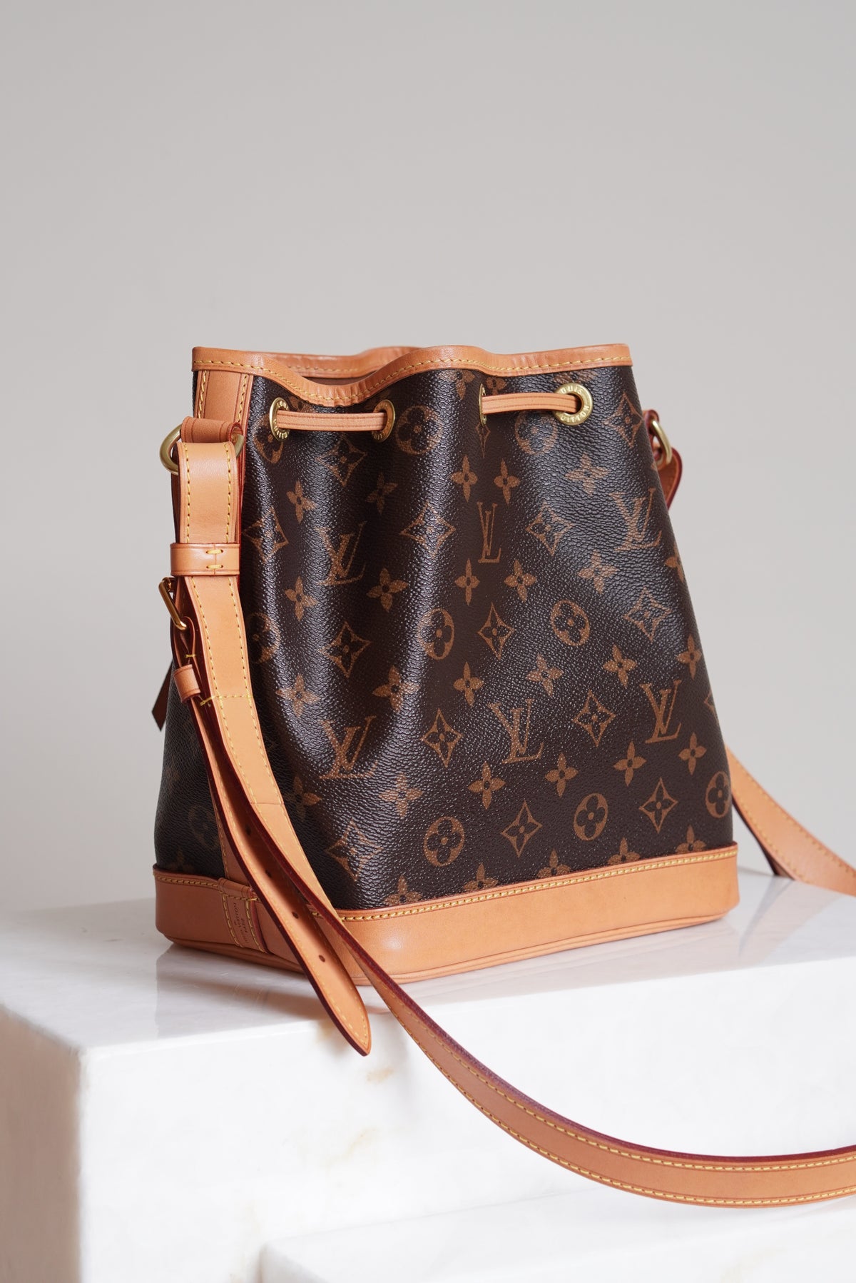 LOUIS VUITTON NOÉ BB