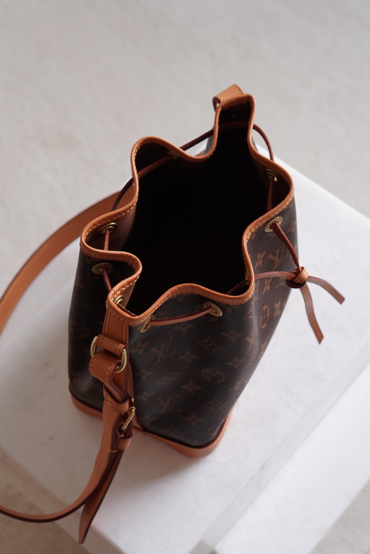 LOUIS VUITTON NOÉ BB