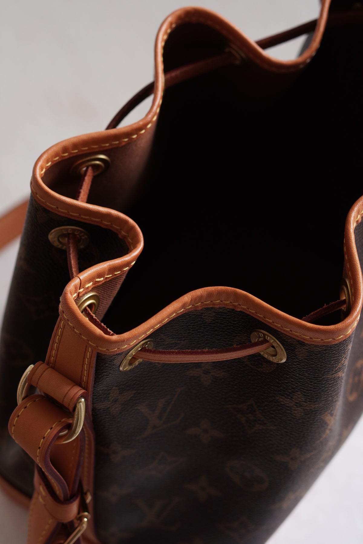 LOUIS VUITTON NOÉ BB